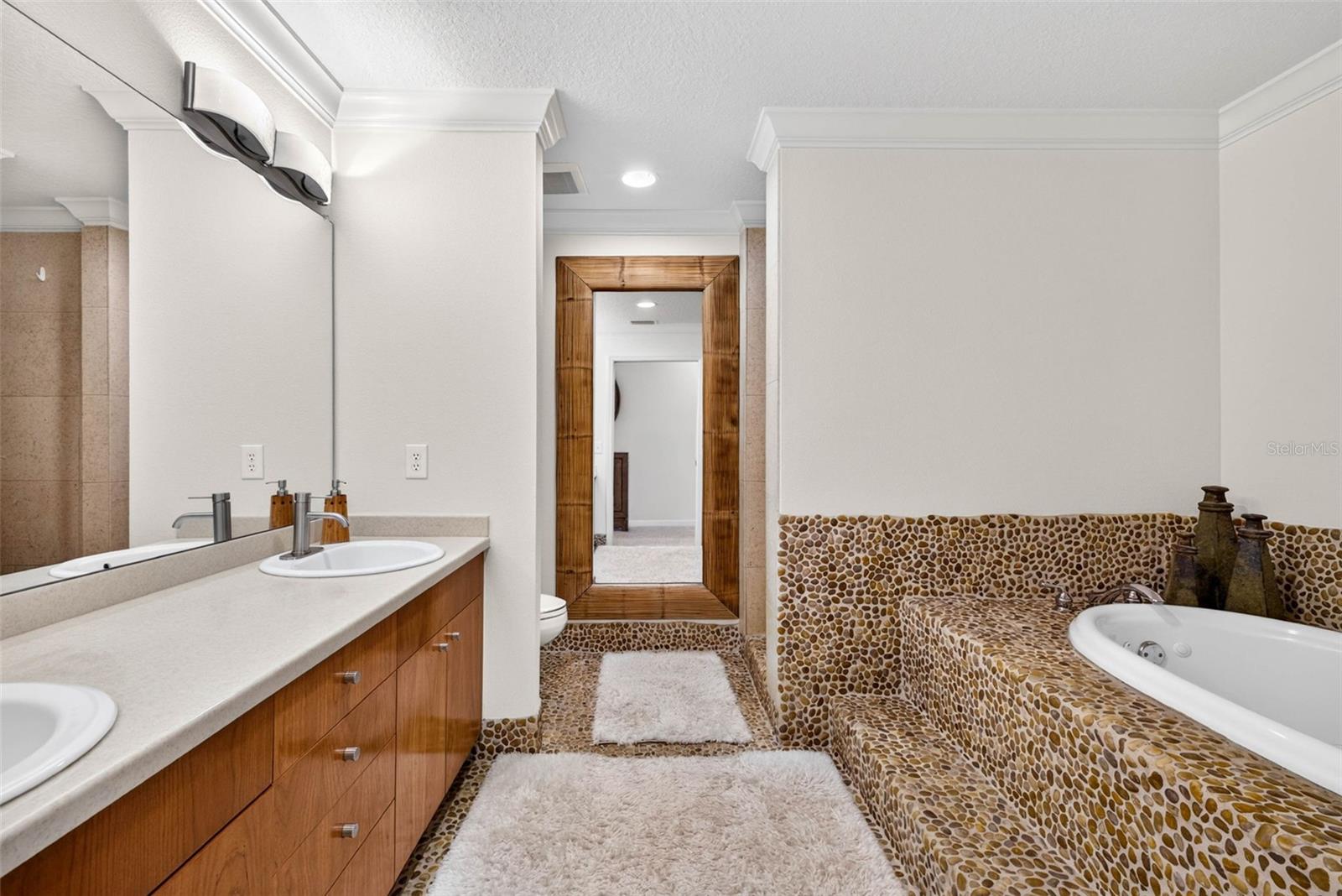 10071 GULF BLVD — photo 26