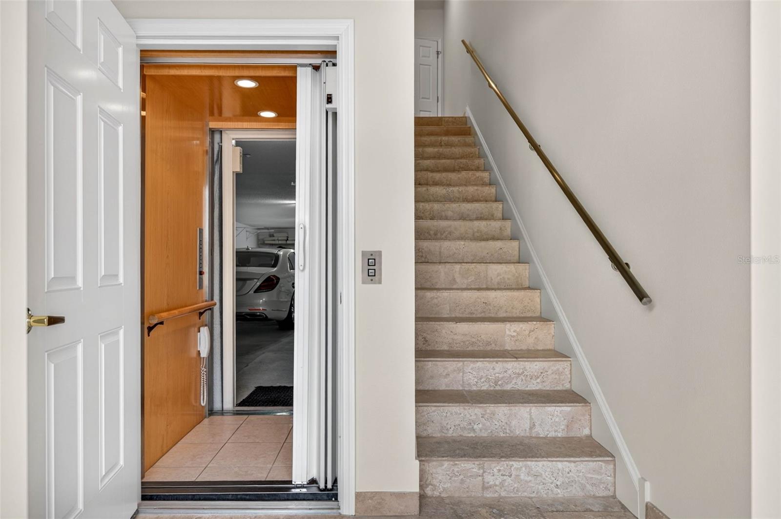 10071 GULF BLVD — photo 4