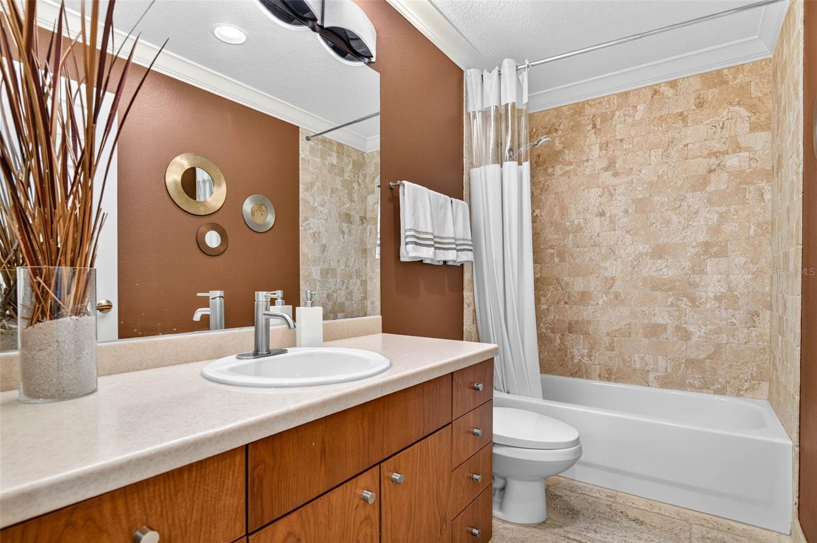 10071 GULF BLVD — photo 13