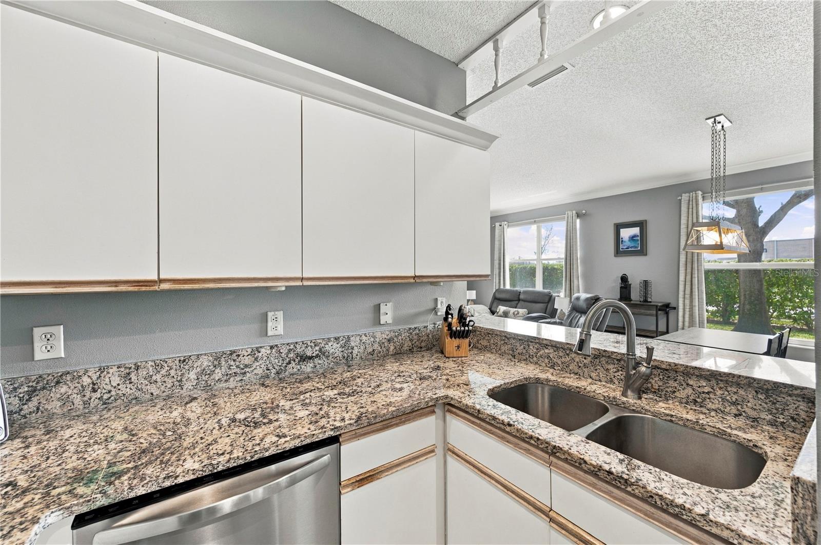 1050 STARKEY RD #709 — photo 8