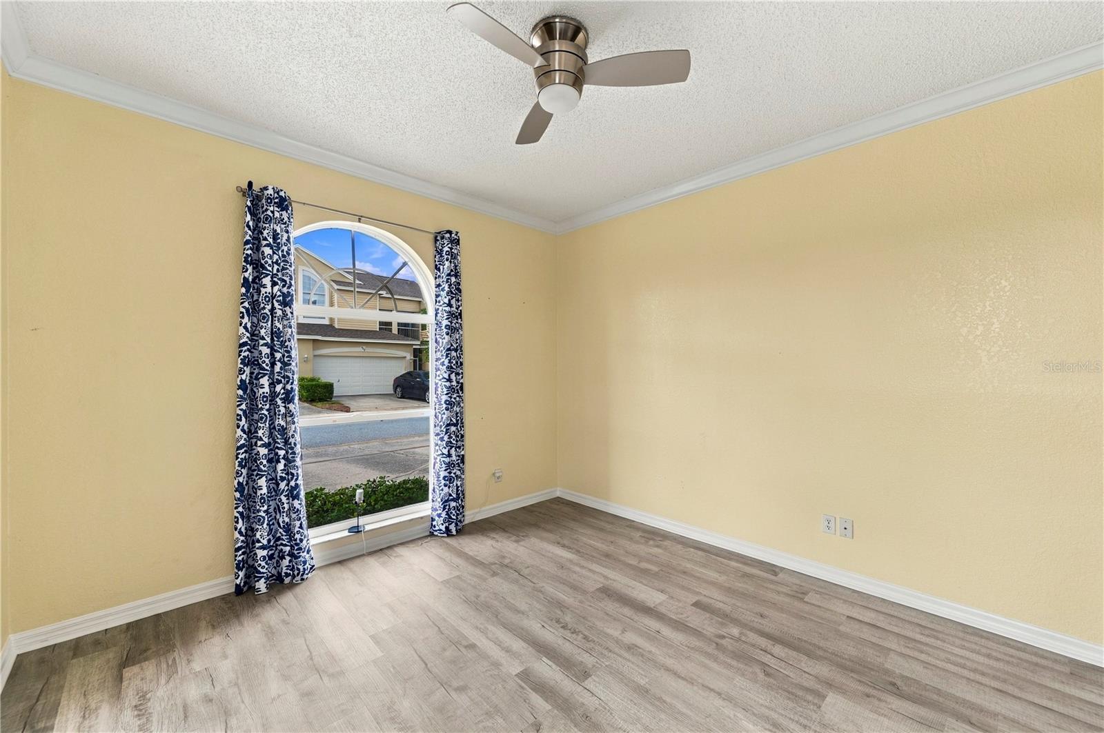 1050 STARKEY RD #709 — photo 24