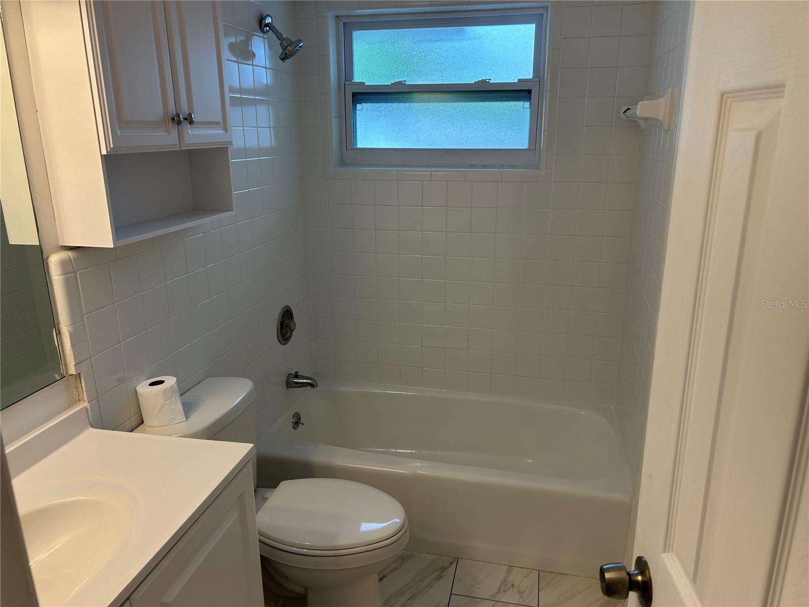 365 CAPRI BLVD — photo 7
