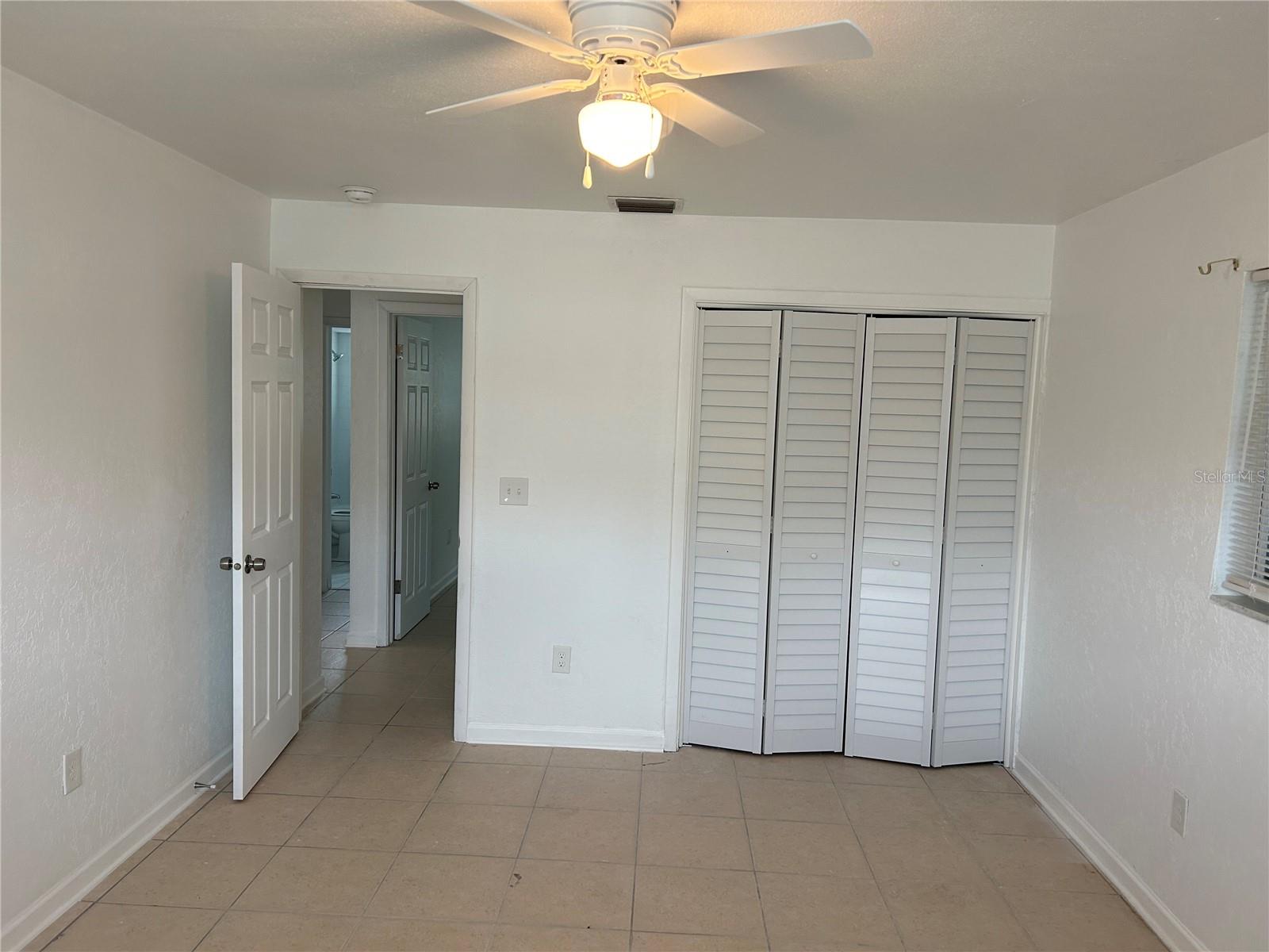 365 CAPRI BLVD — photo 6