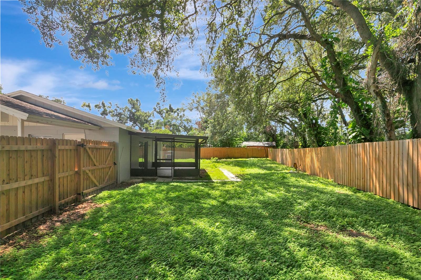 1802 GREEN RIDGE RD — photo 32