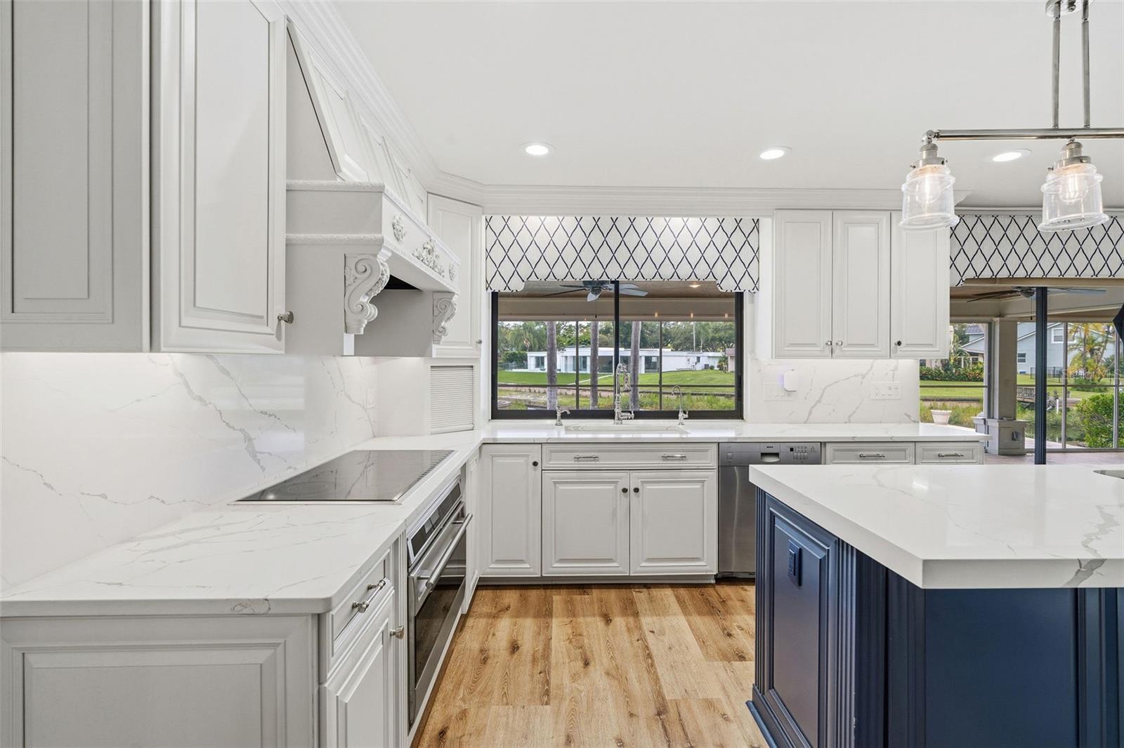 2823 SAMARA DR — photo 20