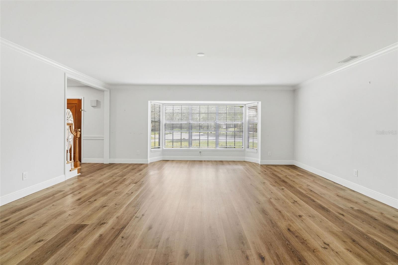 2823 SAMARA DR — photo 10