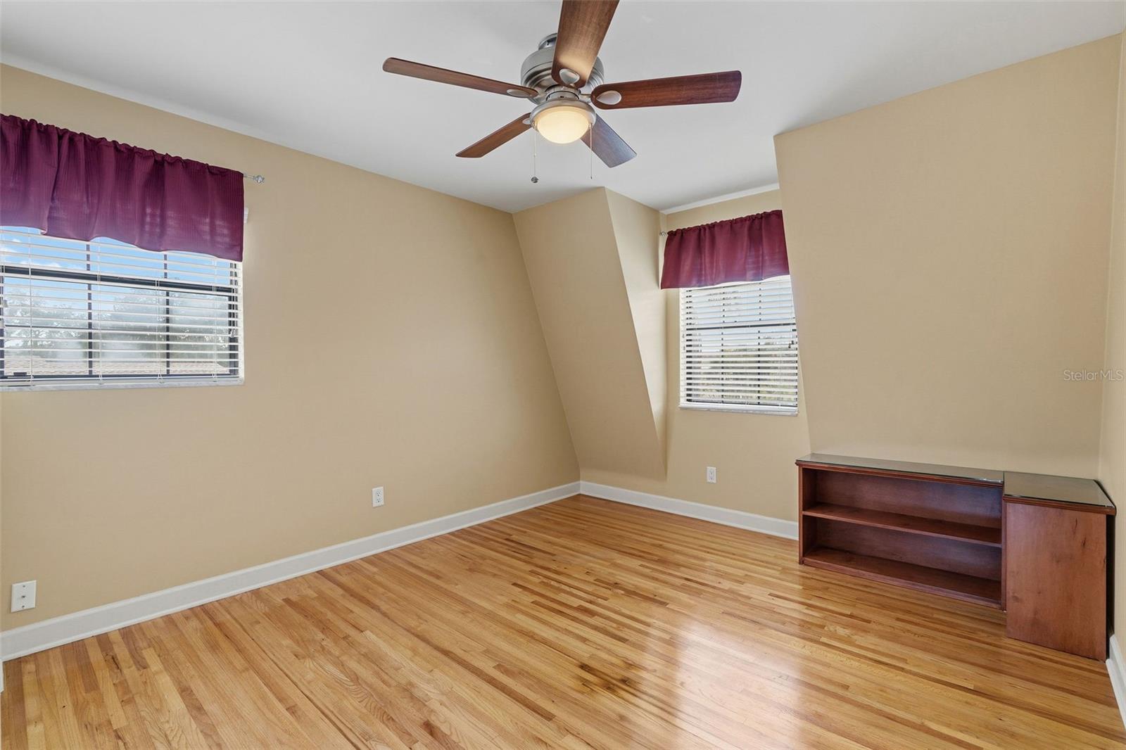 2823 SAMARA DR — photo 35