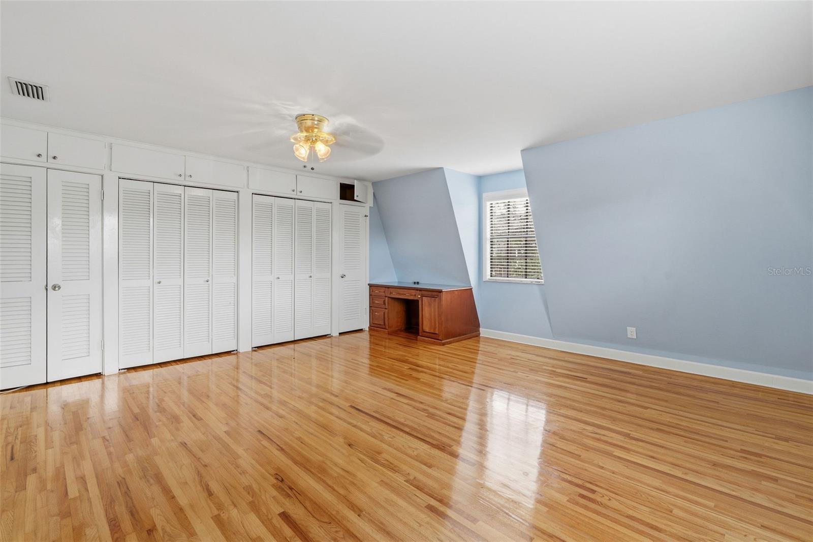 2823 SAMARA DR — photo 33