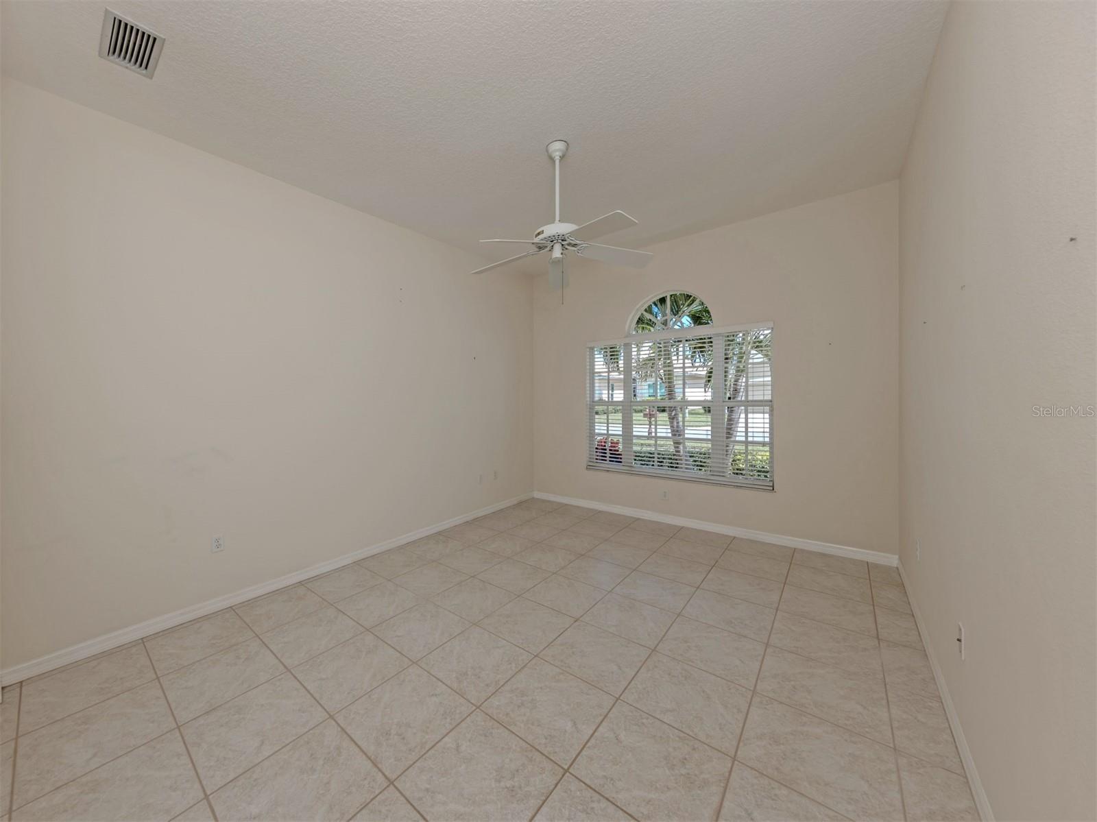 685 MISTY PINE DR — photo 20