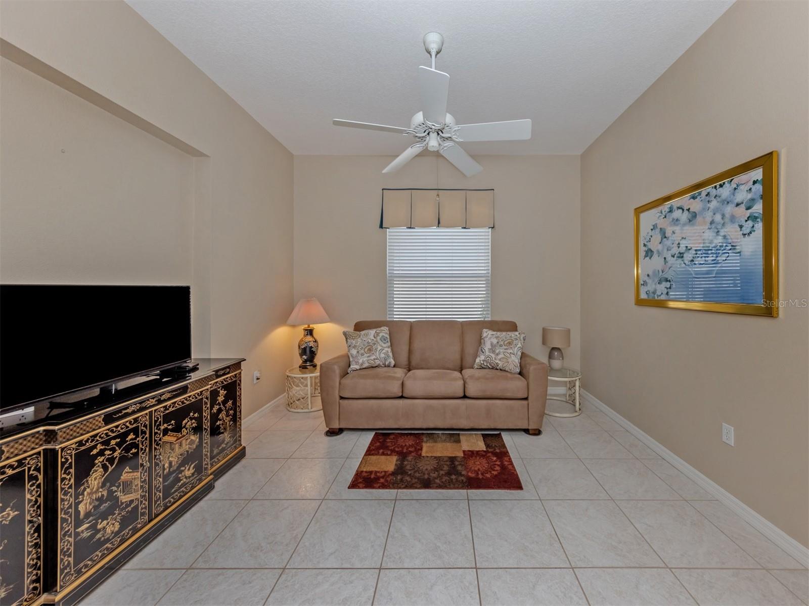 685 MISTY PINE DR — photo 23