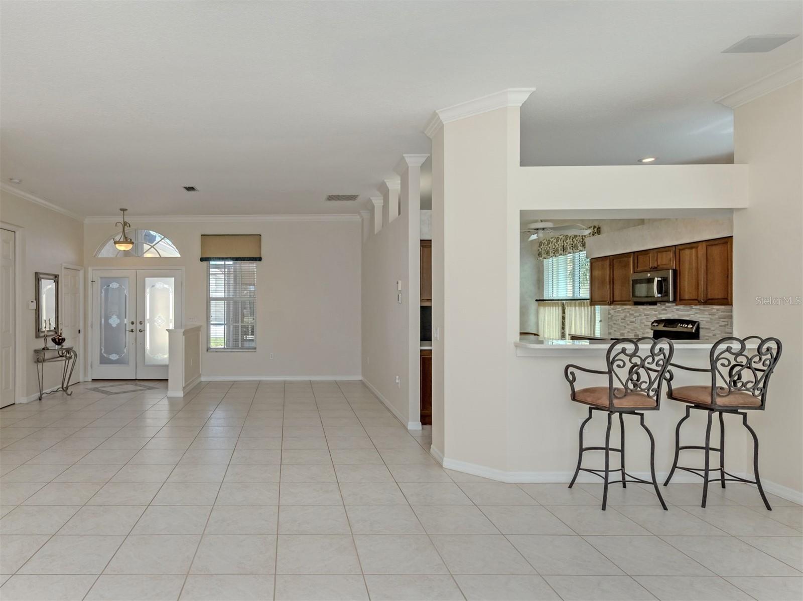 685 MISTY PINE DR — photo 9
