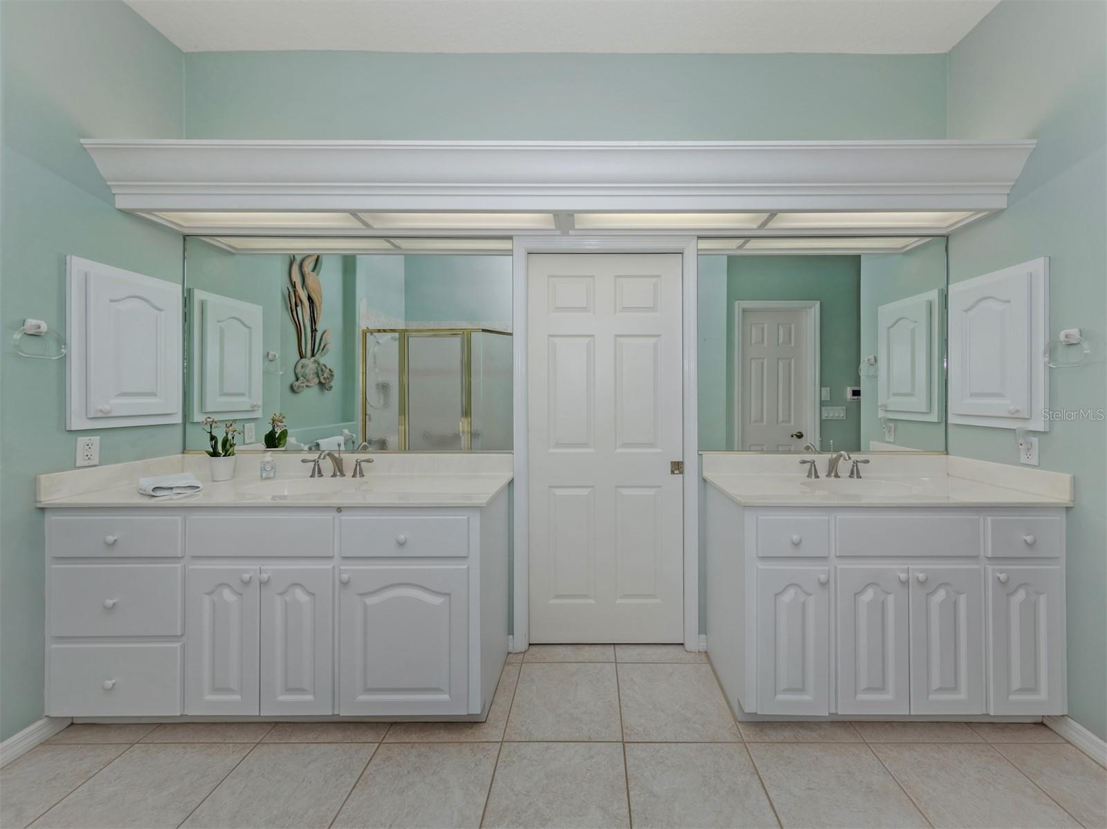 685 MISTY PINE DR — photo 18