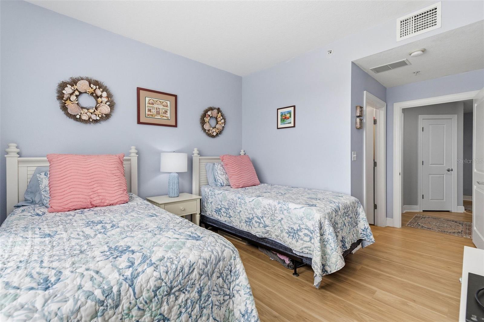 628 CLEVELAND ST #809 — photo 21