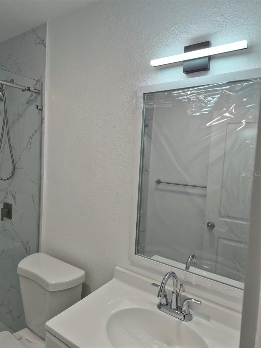 1810 E CAROL DR — photo 17