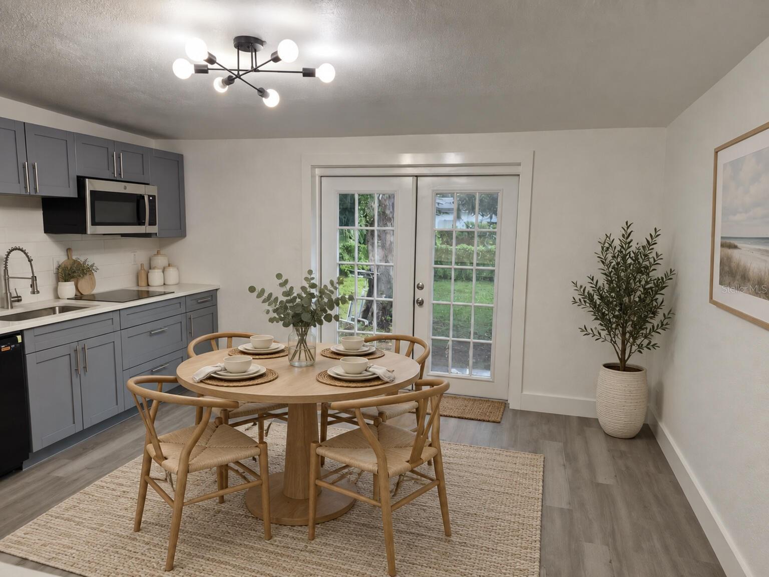 1810 E CAROL DR — photo 10