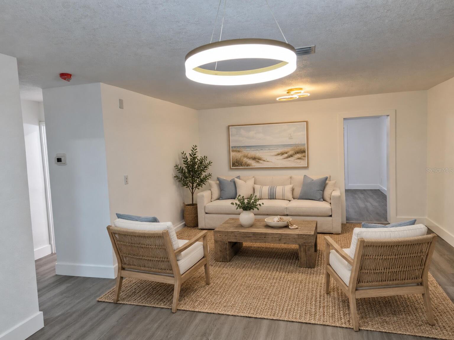 1810 E CAROL DR — photo 9