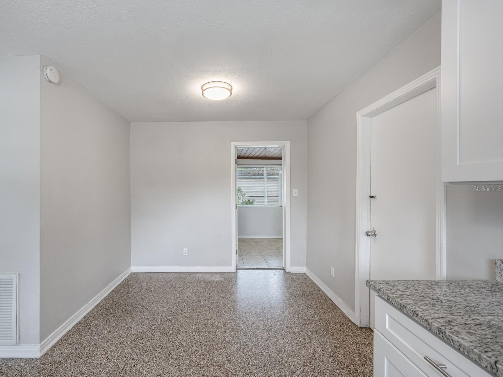 3301 W LOUISIANA AVE — photo 9