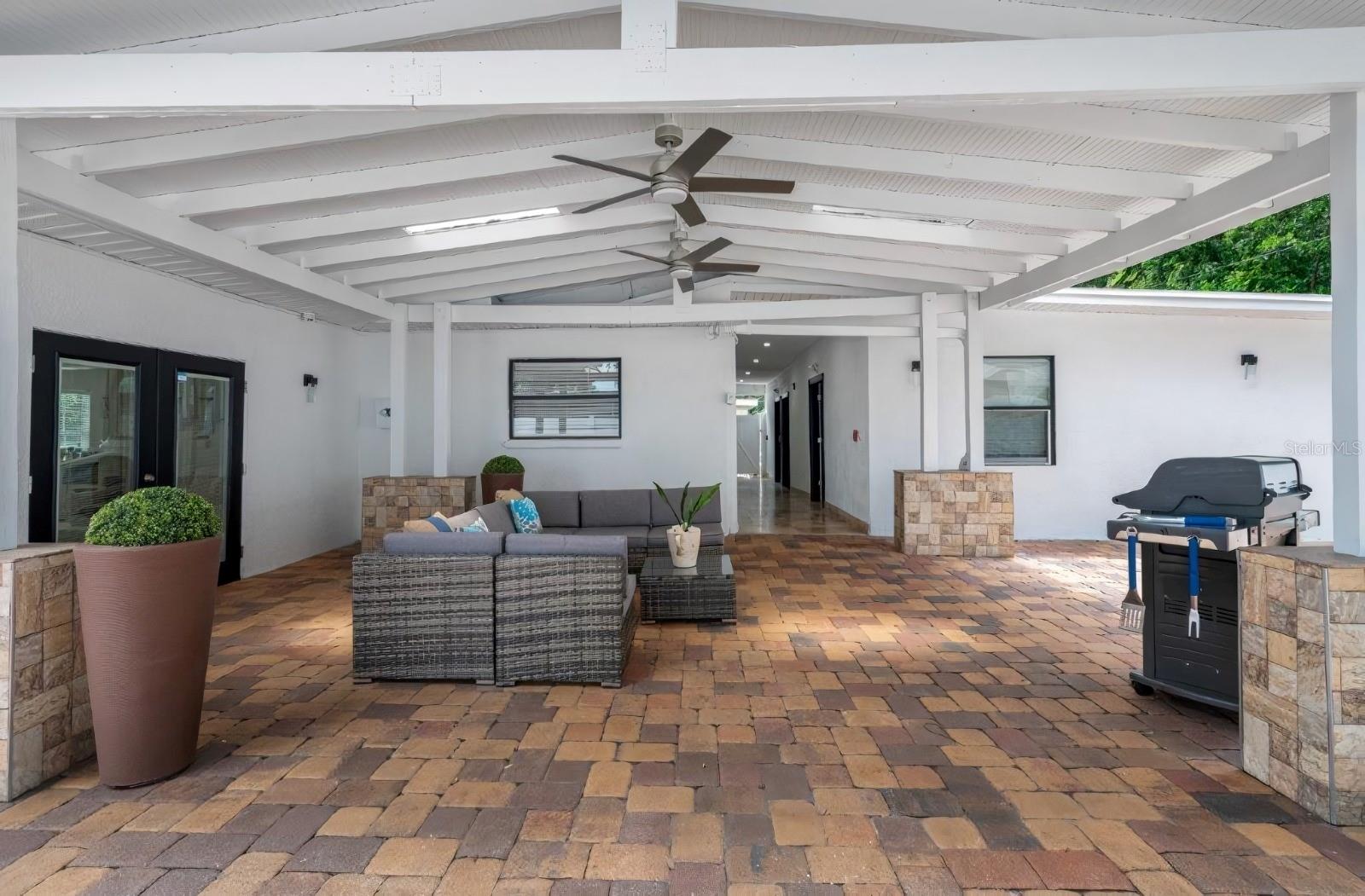4501 N JAMAICA ST — photo 10