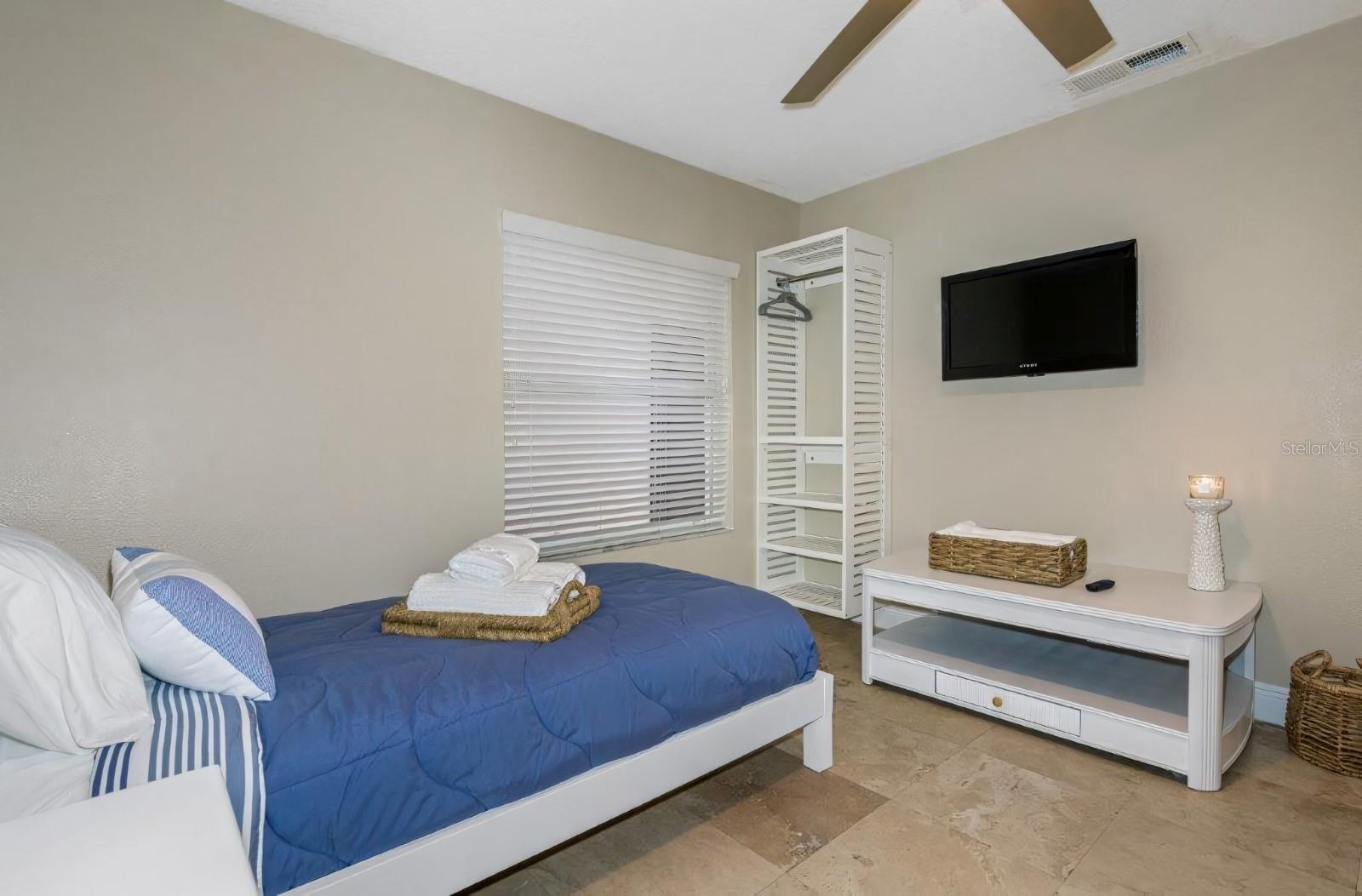 4501 N JAMAICA ST — photo 35