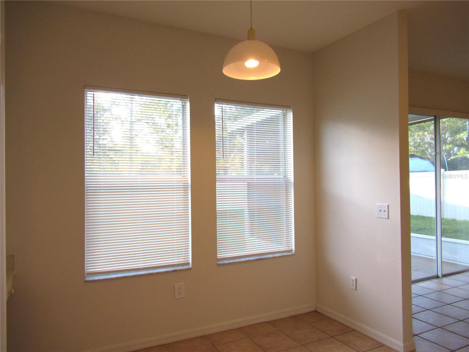 7032 MONARCH PARK DR — photo 5