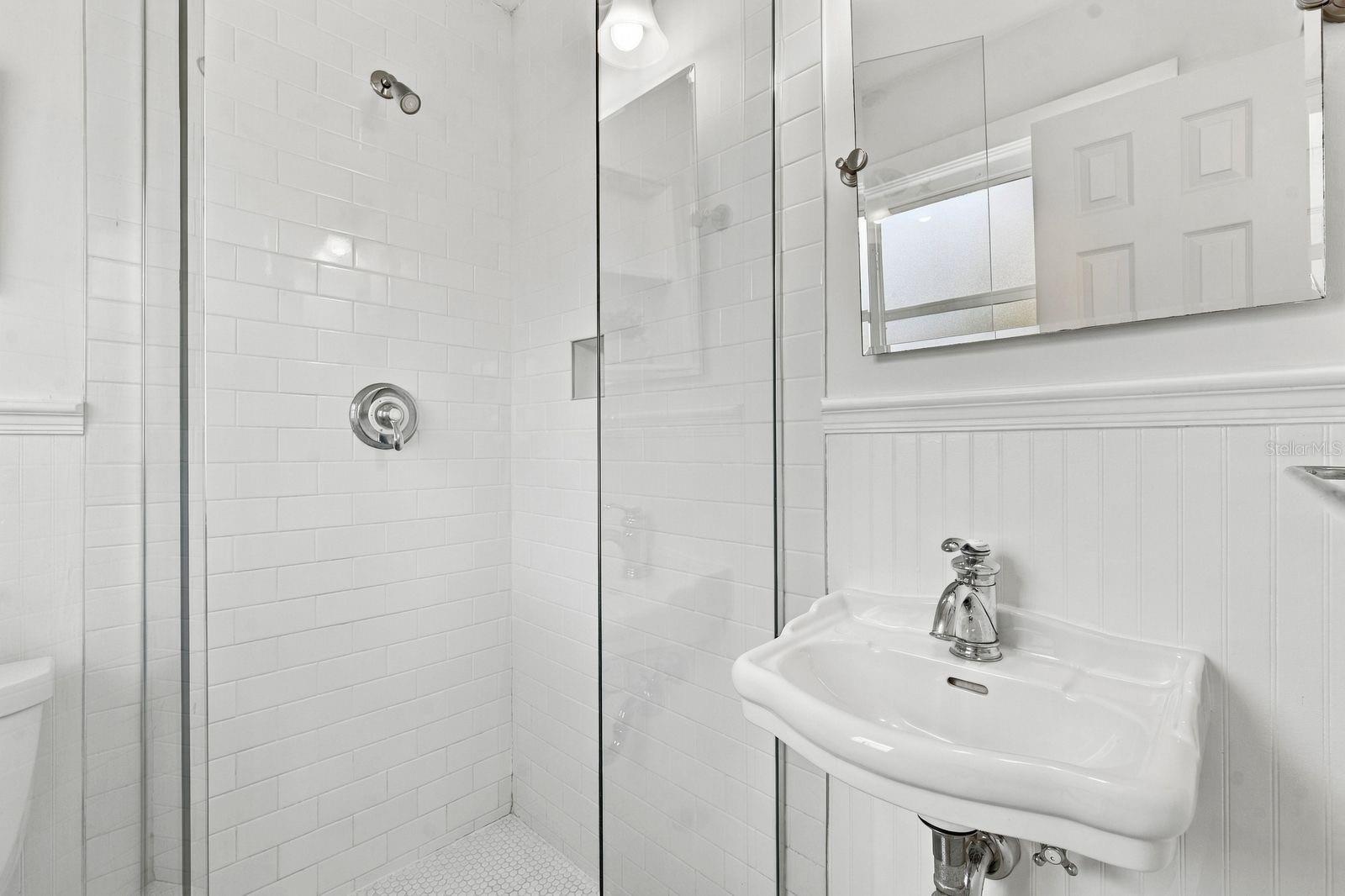 3030 COURTLAND ST — photo 18