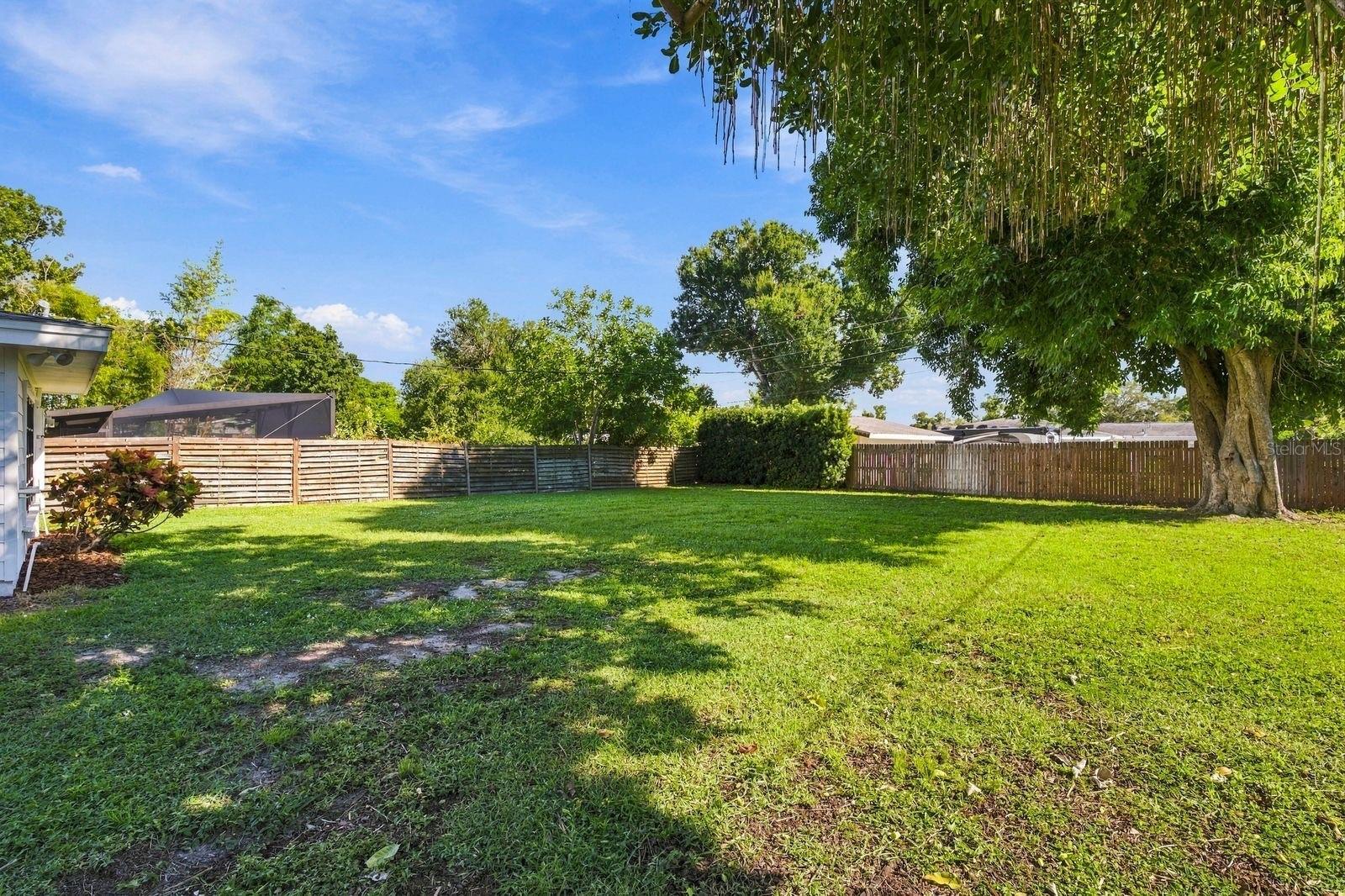 3030 COURTLAND ST — photo 27