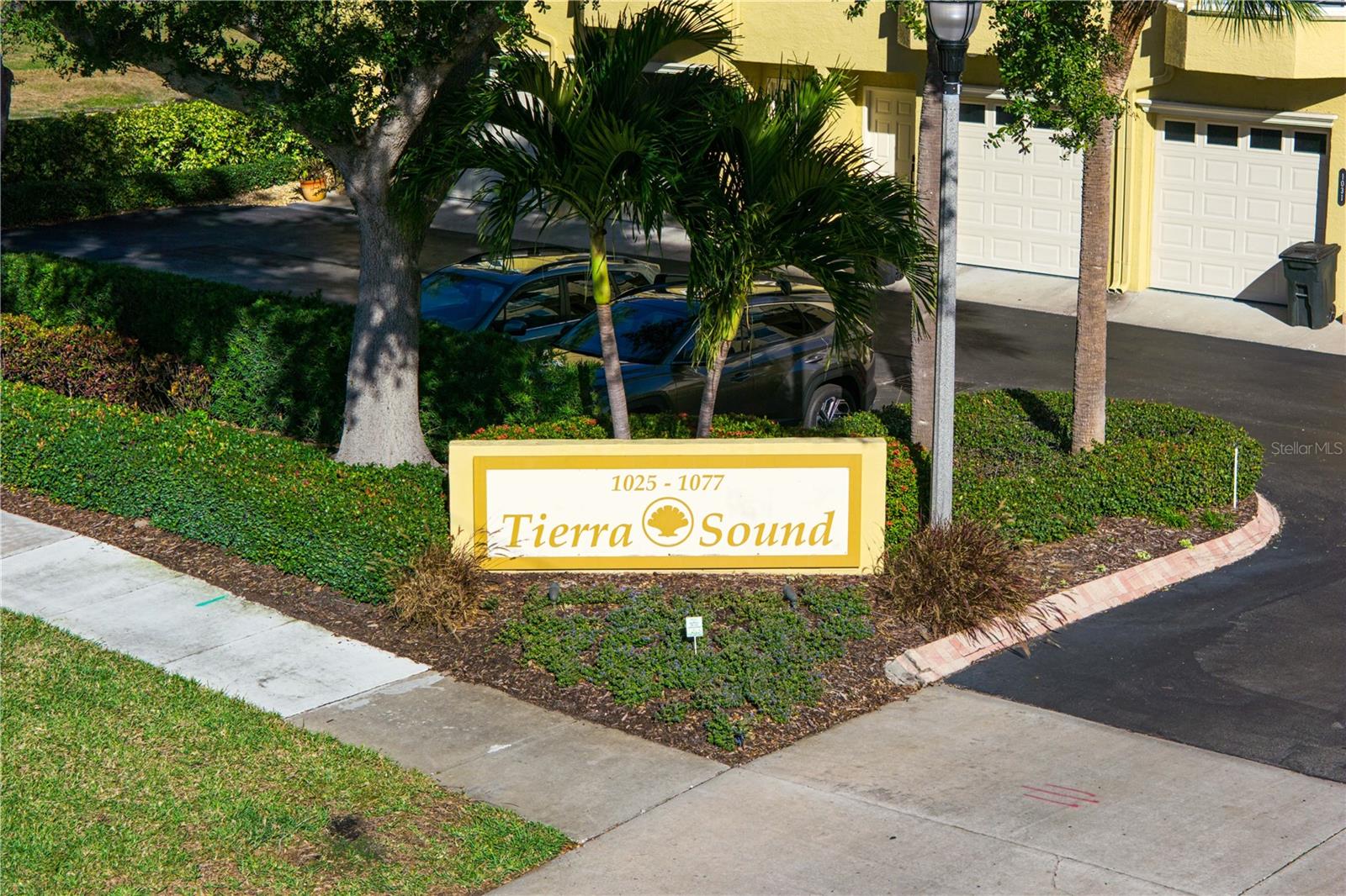 1067 PINELLAS BAYWAY S — photo 45