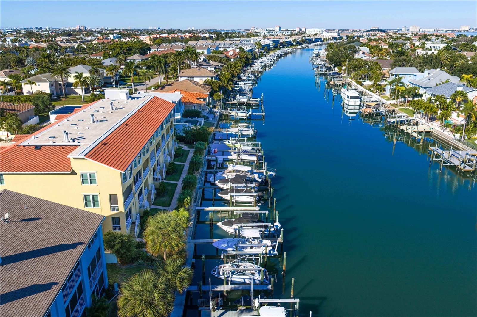 1067 PINELLAS BAYWAY S — photo 66