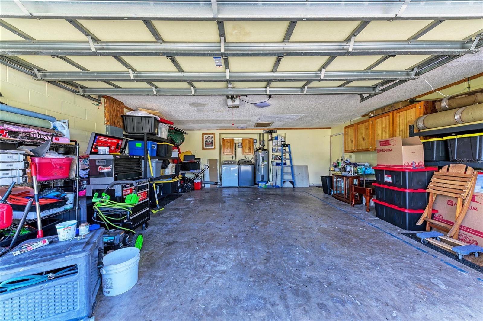 1520 SUNNYHILLS DR — photo 28