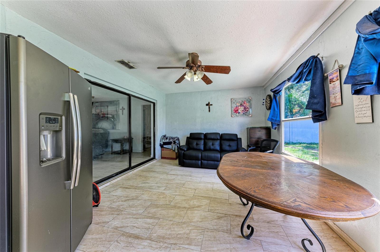 1520 SUNNYHILLS DR — photo 26