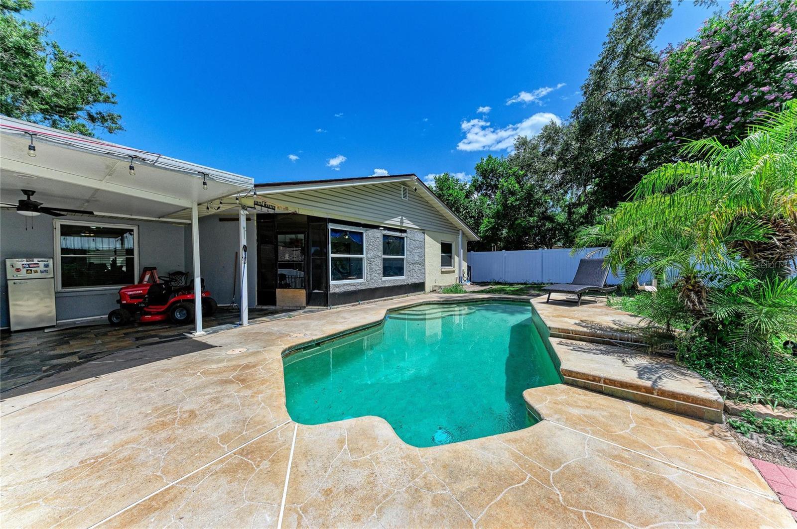 1520 SUNNYHILLS DR — photo 37