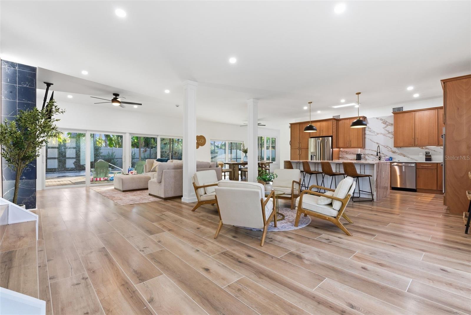 4879 COMMONWEALTH DR — photo 4