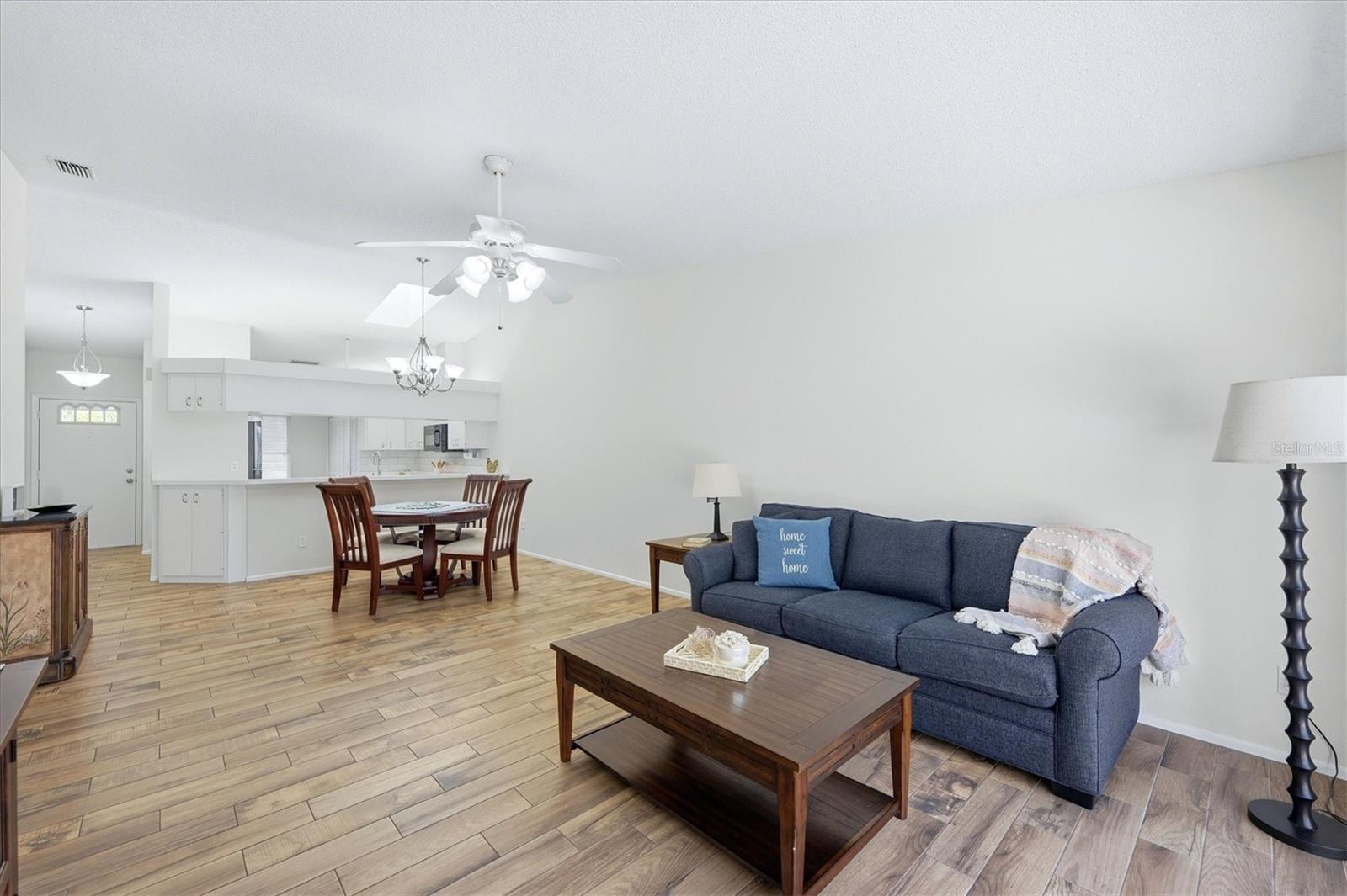 5604 37TH ST E — photo 11
