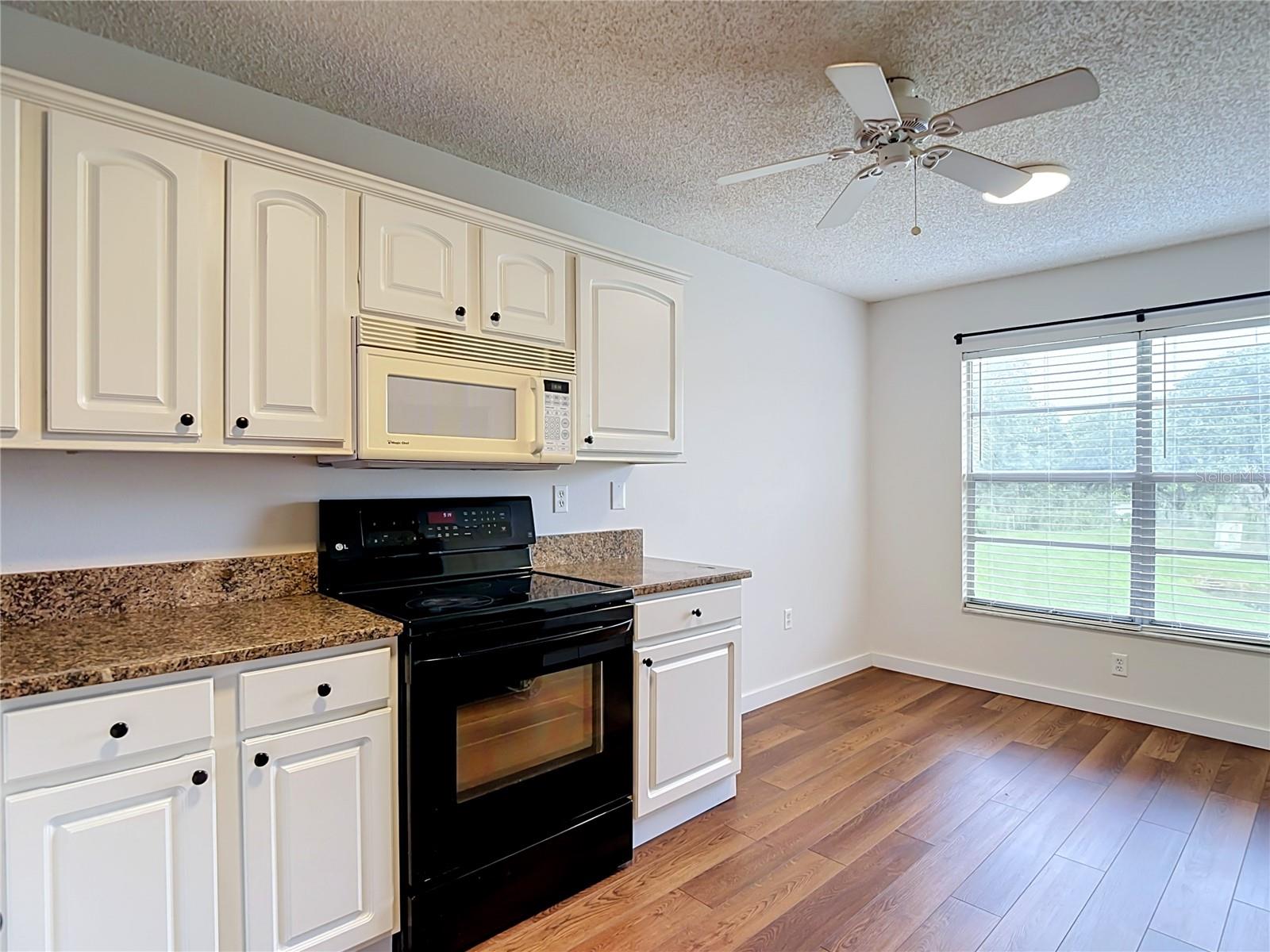 7807 HARDWICK DR #123 — photo 18