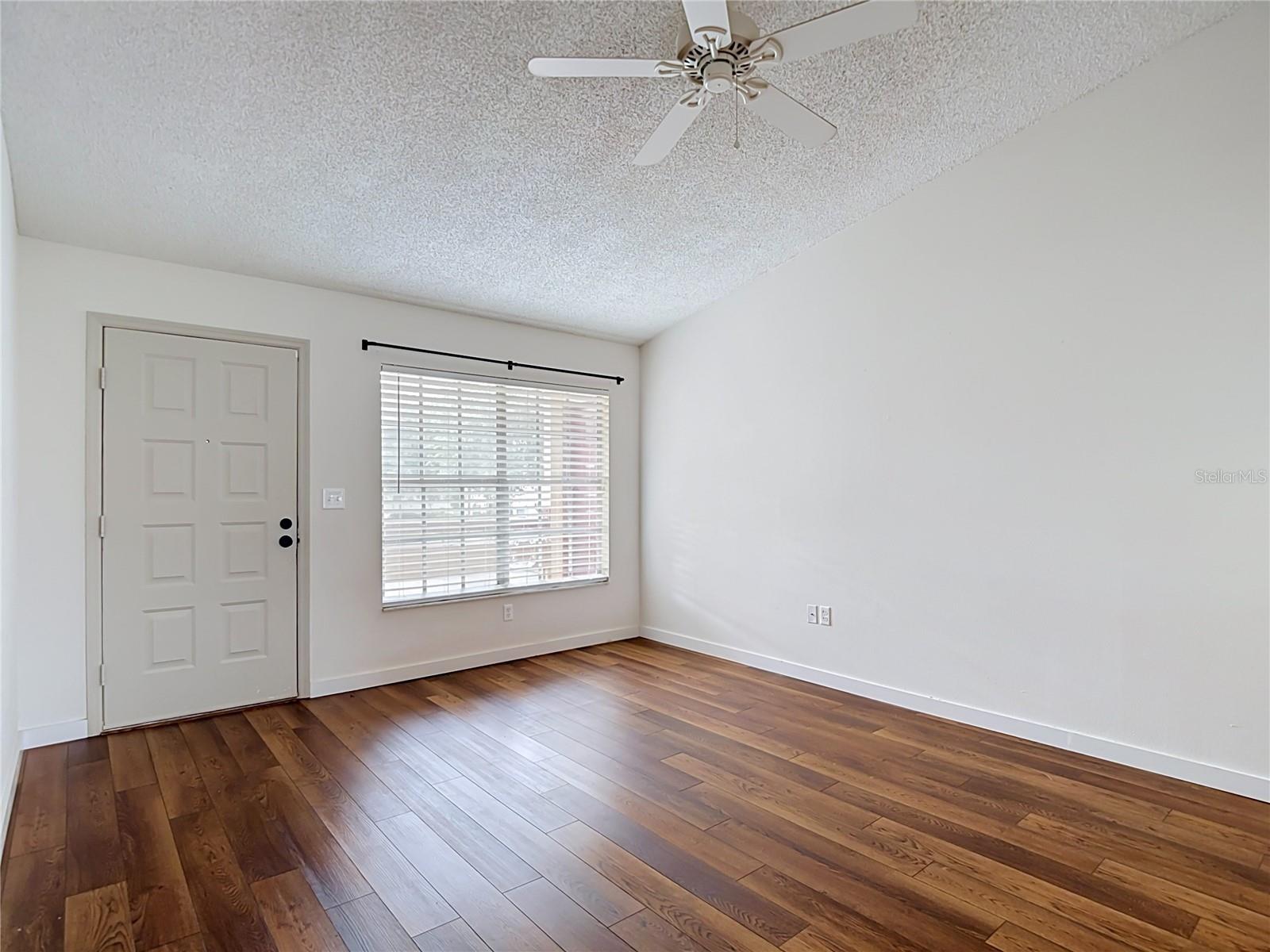 7807 HARDWICK DR #123 — photo 10