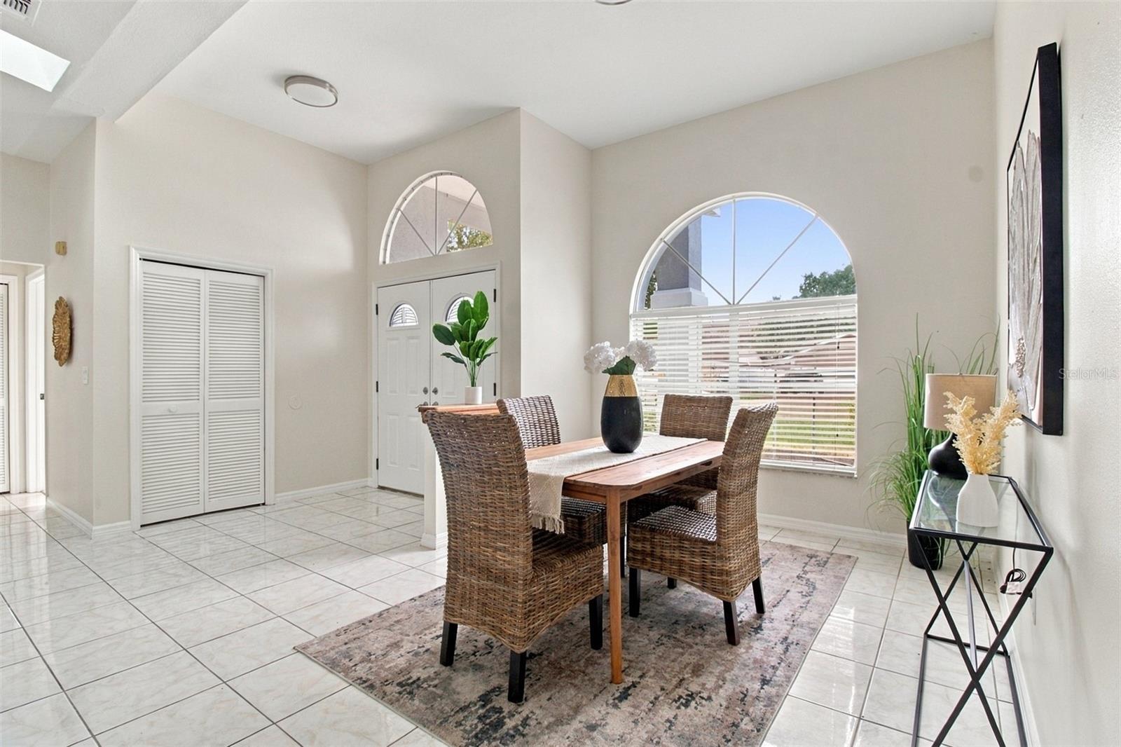 9719 LOMALINDA CT — photo 13