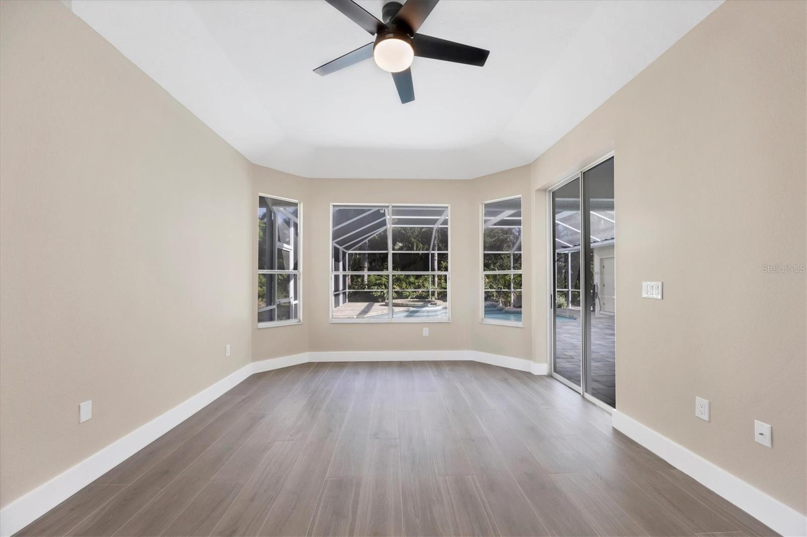 6615 HUNTER COMBE XING — photo 21