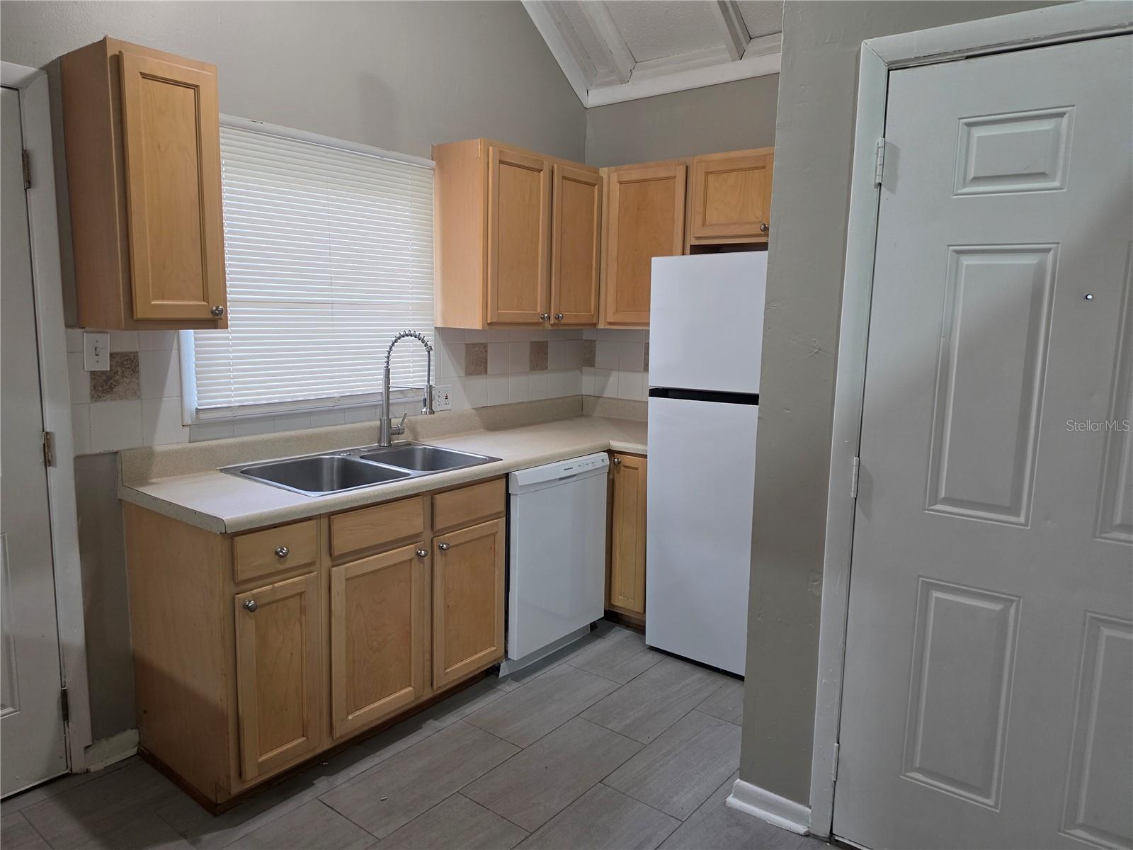 12310 TOUCHTON DR #48 — photo 2
