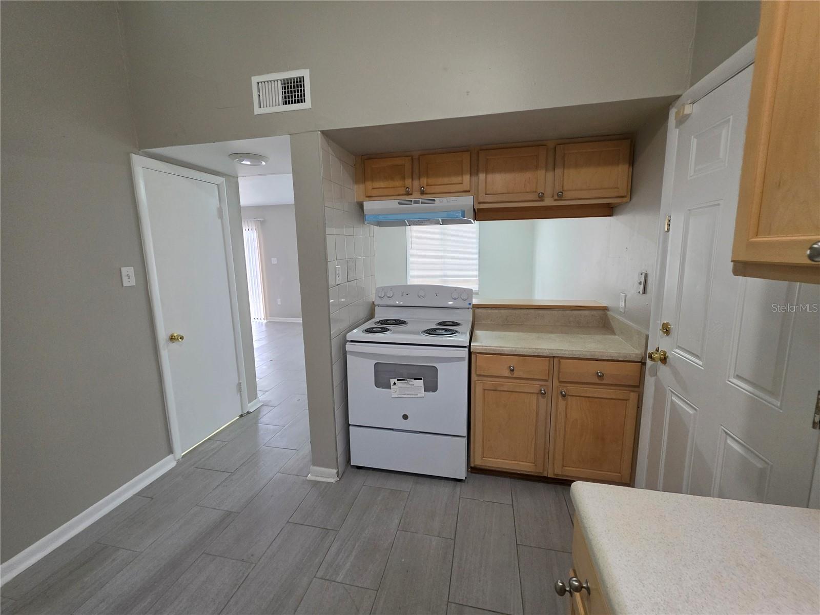 12310 TOUCHTON DR #48 — photo 3