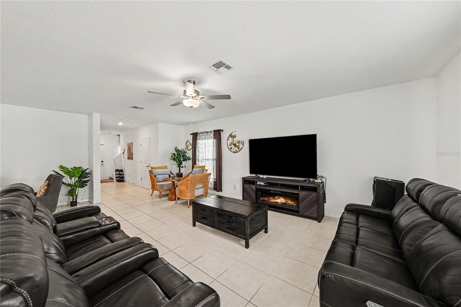 6300 BEVERLY HILLS DR — photo 10