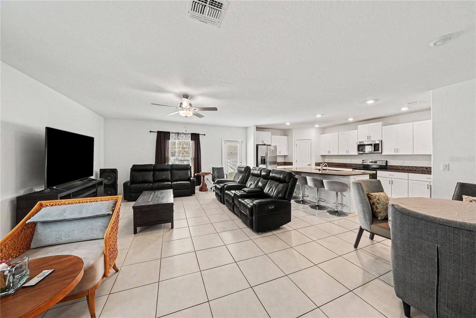 6300 BEVERLY HILLS DR — photo 8