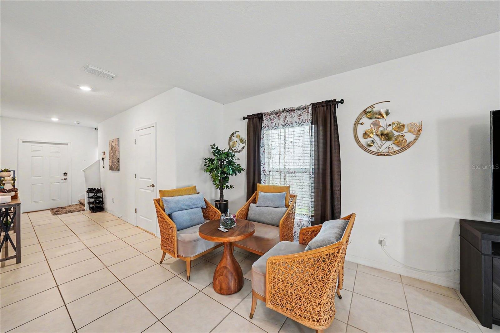 6300 BEVERLY HILLS DR — photo 5