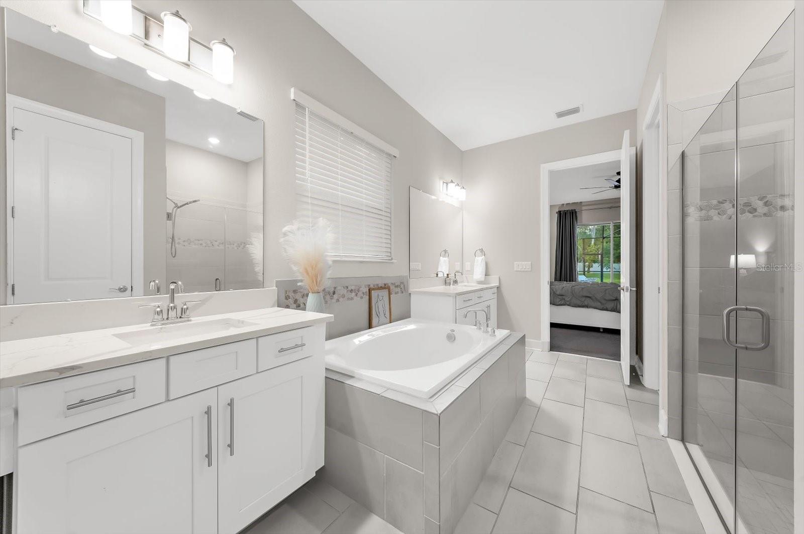 1118 LAKE HANNA DR — photo 34