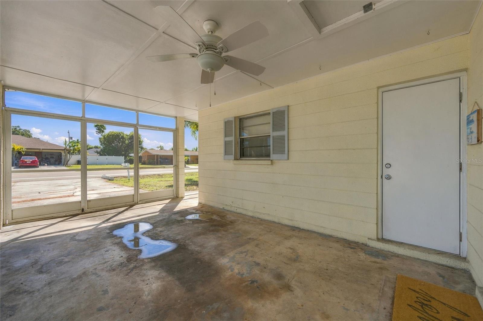 3036 SHAMROCK DR — photo 44