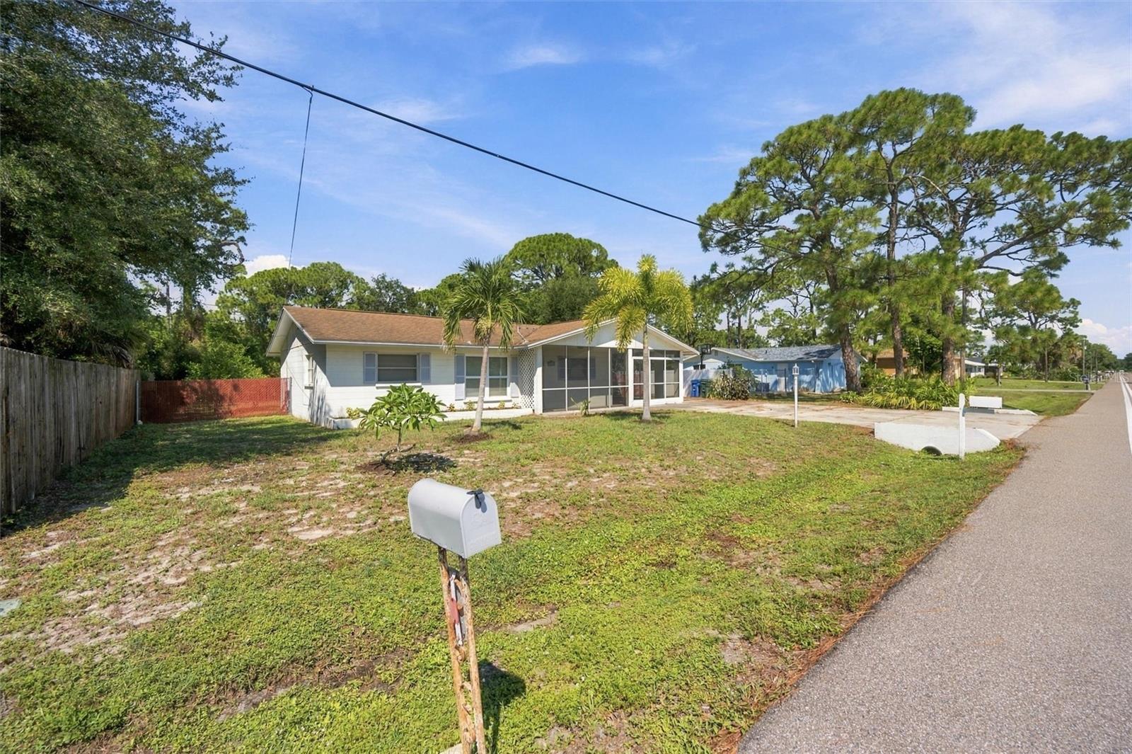3036 SHAMROCK DR — photo 41
