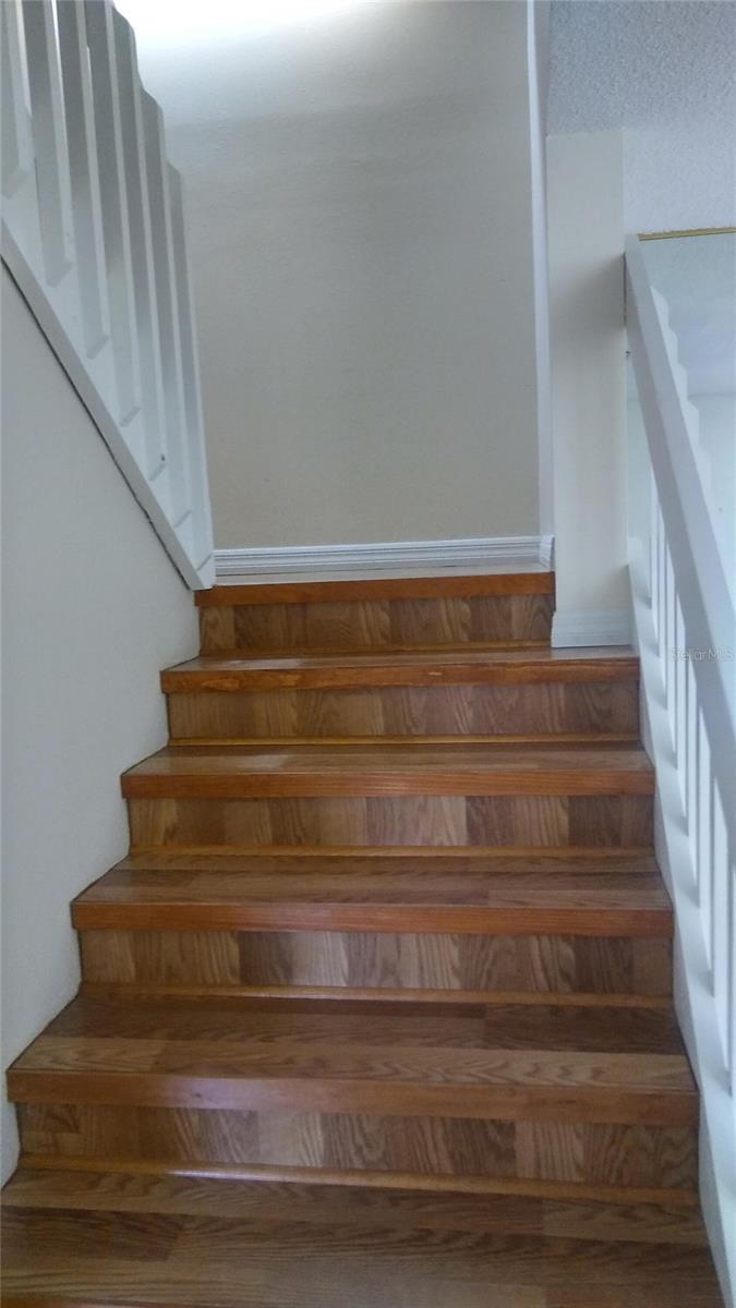 15301 W POND WOODS DR #303 — photo 9