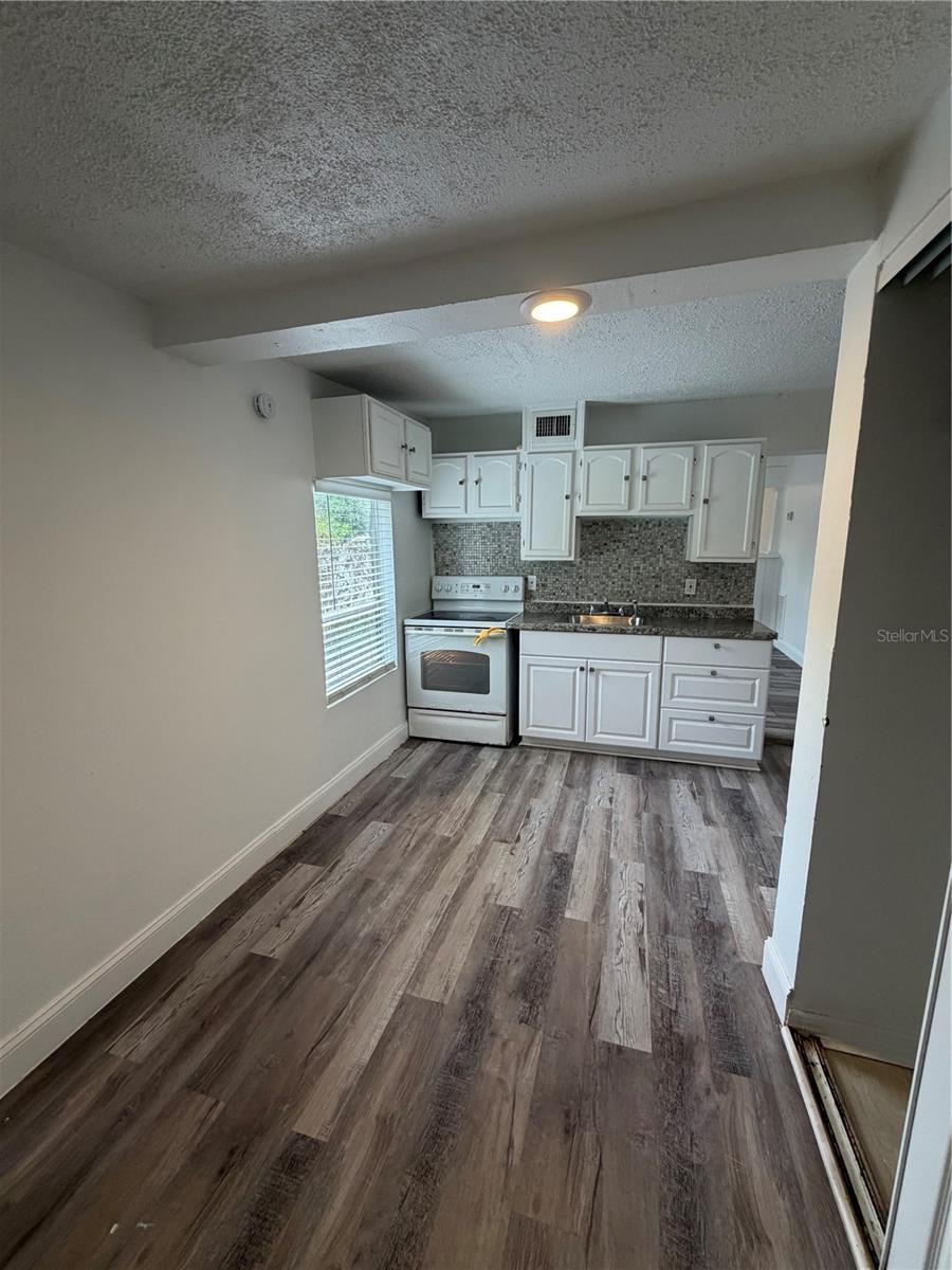 3711 N 35TH ST — photo 24
