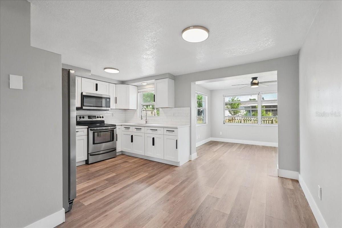 3808 LATIMER ST — photo 4