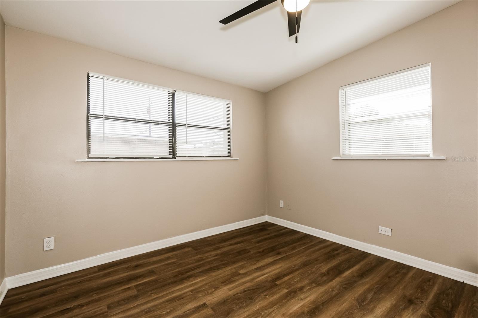 1311 WARRINGTON WAY — photo 10