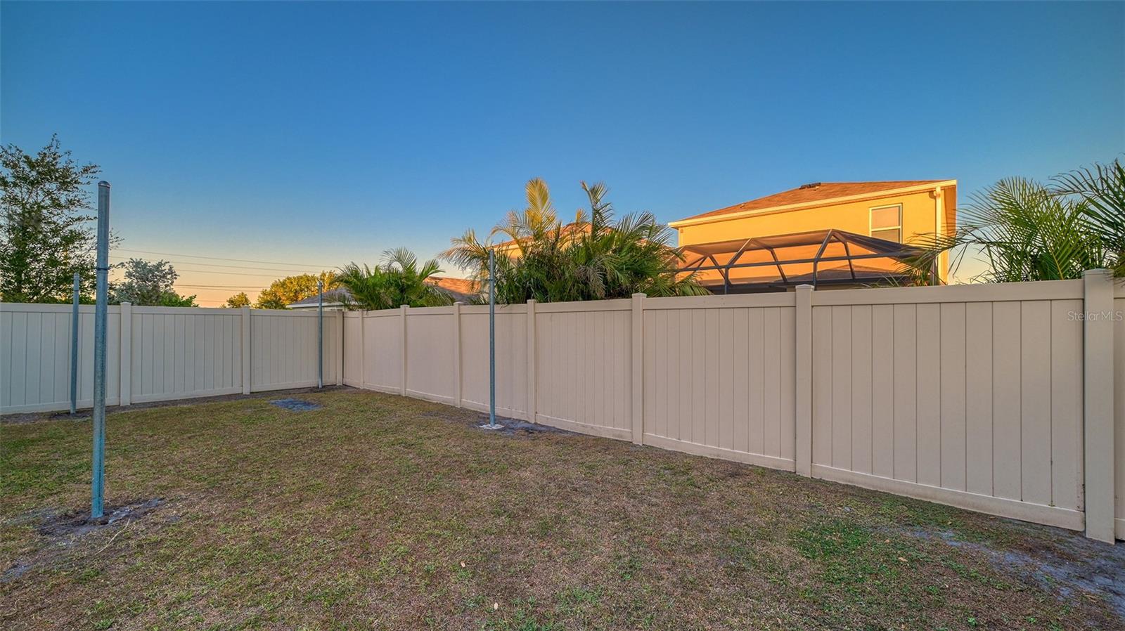 3809 GOLDEN ORIOLE PKWY — photo 4